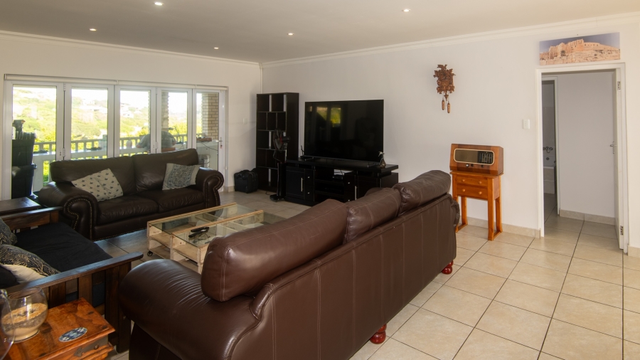 4 Bedroom Property for Sale in Dolphin Creek Golf Estate Western Cape